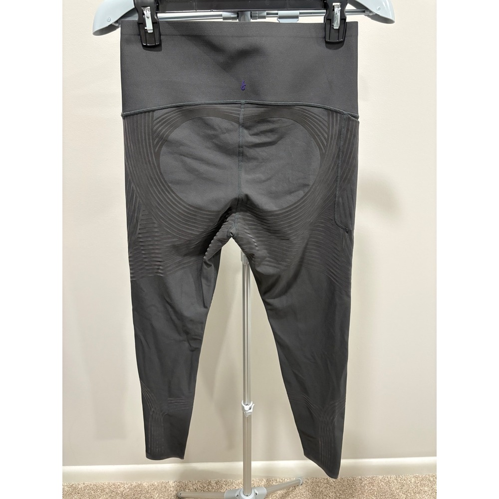 Fanka Body Sculpt Pocket Leggings Dark Grey Compression Size Medium/Large 26"